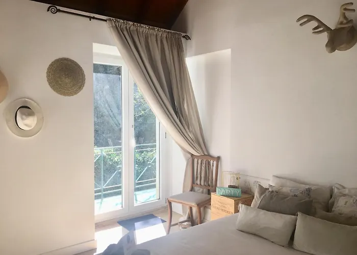 Casa de hóspedes Center Escape To Nature